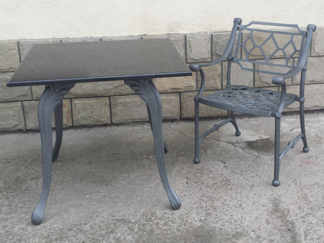 Комплект маса и стол